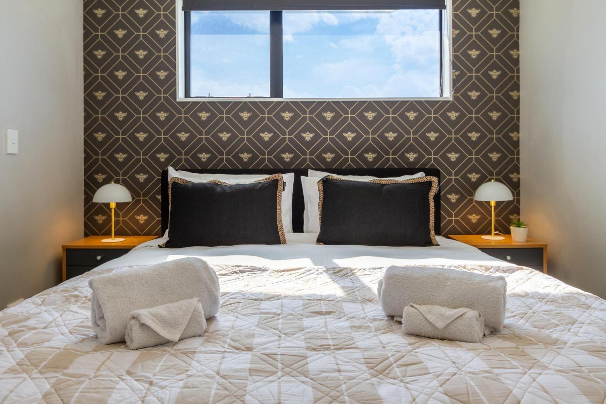 Luxury Without Limits In Cbd Christchurch Bagian luar foto